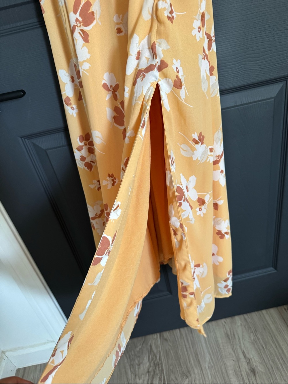 Abercrombie & Fitch Yellow Floral Tie Strap Midi Dress XS Petite - Picture 3 of 8